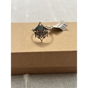 Beautiful Silver Ring with Turquoise Accent 925 Sterling Silver